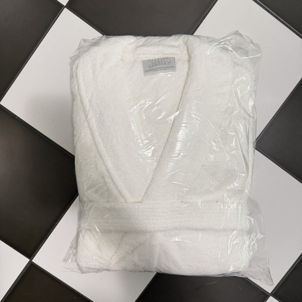 New Sealed Turkish Towel Company Robe Plush White Heavy Terry Cloth One Size - Picture 2 of 4